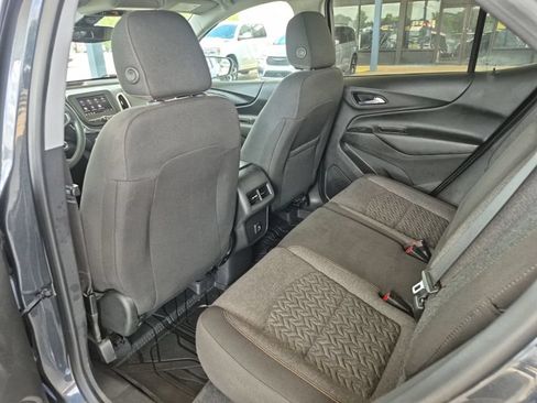 Used 2023 Chevrolet Equinox LT w/ LPO, Floor Liner Package FWD image 10
