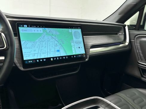 Used 2023 Rivian R1T Adventure image 27