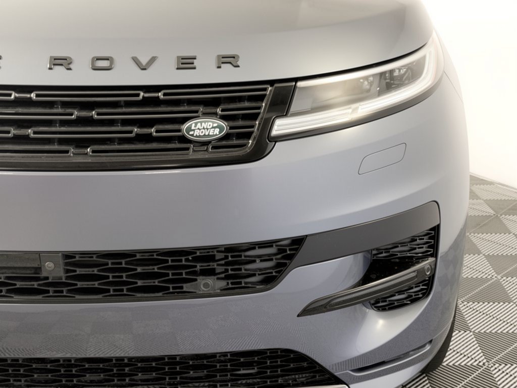 New 2027 Land Rover Range Rover Sport Dynamic SE AWD/4WD image 12