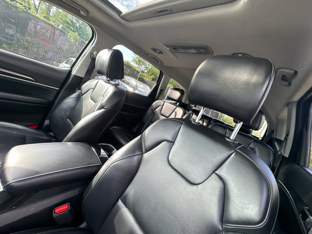 Used 2024 Kia Telluride S w/ S Sunroof Package AWD/4WD image 9