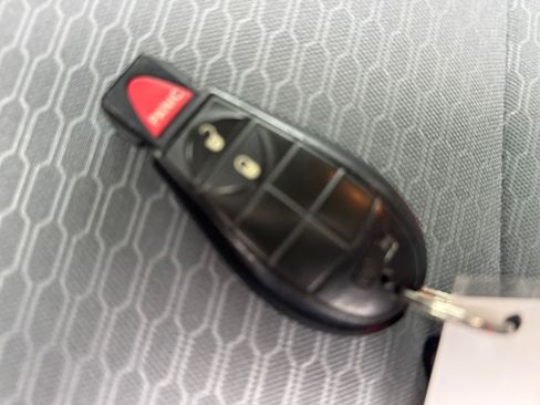 Used 2017 RAM 1500 Express image 28