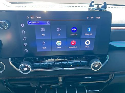 Used 2025 Chevrolet Colorado Z71 w/ Technology Package AWD/4WD image 24
