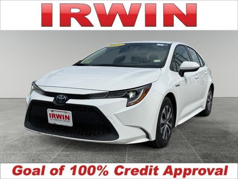 Used 2021 Toyota Corolla LE w/ Carpet Mat Package (TMS) FWD image 1