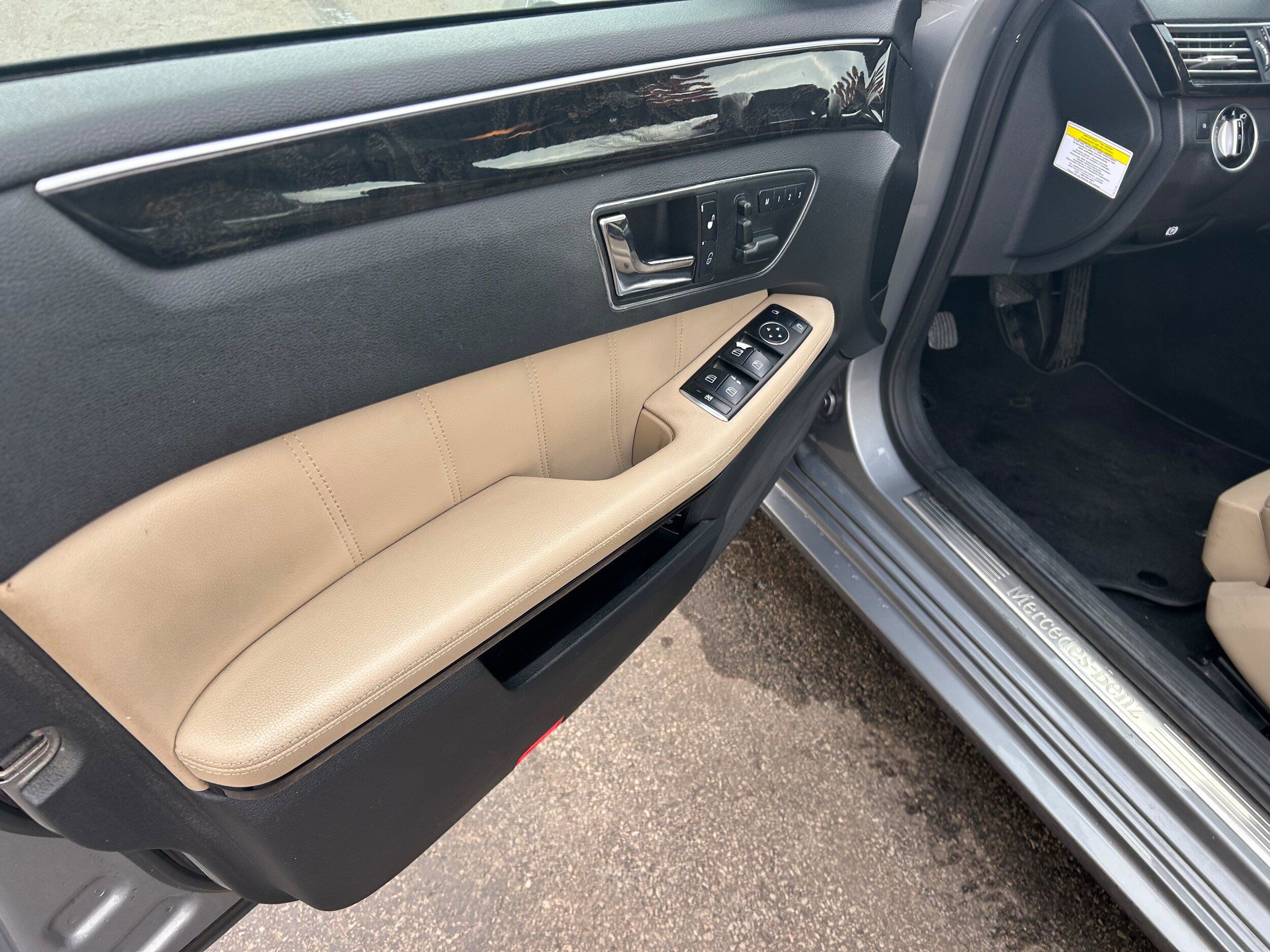 Used 2011 Mercedes-Benz E 350 Sedan image 8