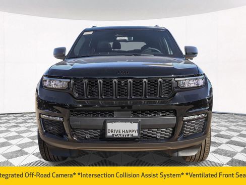 New 2025 Jeep Grand Cherokee L Limited image 10