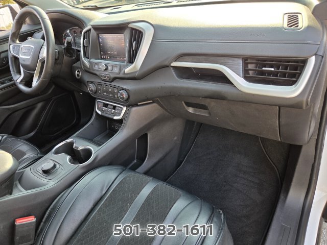Used 2024 GMC Terrain SLE FWD image 16