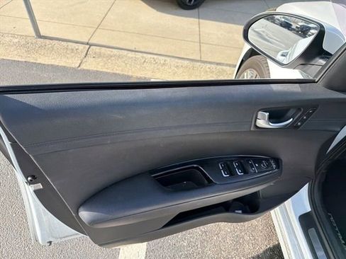 Used 2016 Kia Optima SX w/ Chrome Wheel Package FWD image 8