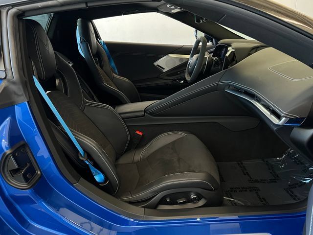Used 2022 Chevrolet Corvette Stingray Preferred Conv w/ Z51 Performance Package RWD image 31