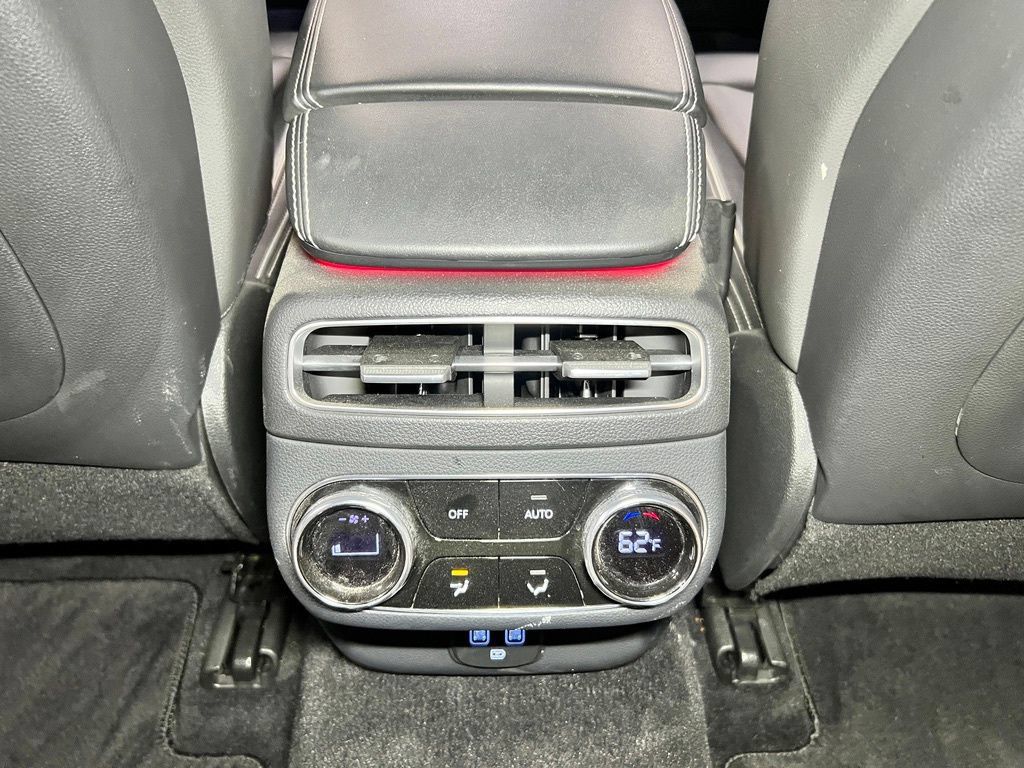 Used 2024 Genesis Electrified GV70 AWD/4WD image 19
