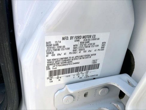 Used 2015 Ford F250 Lariat w/ Lariat Interior Package AWD/4WD image 30