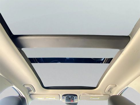 Used 2024 Hyundai Tucson Limited image 19