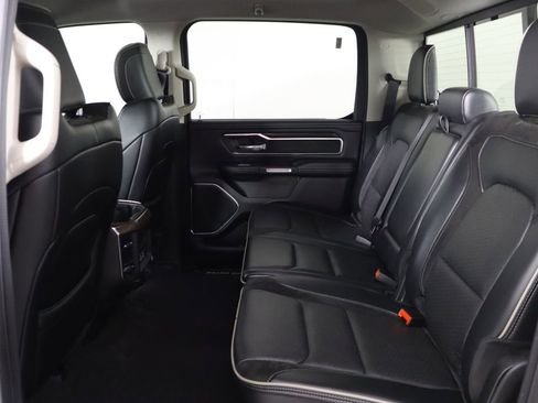 Used 2022 RAM 1500 Laramie AWD/4WD image 16