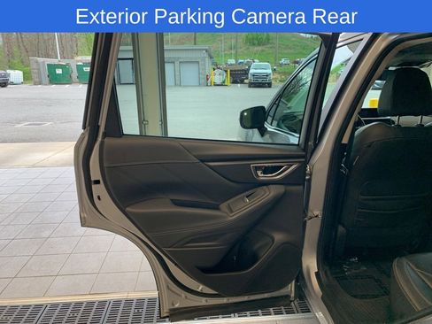 Used 2020 Subaru Forester Limited w/ Popular Package #3 AWD/4WD image 14