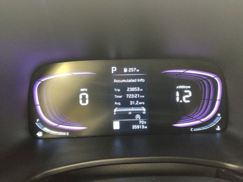 Used 2023 Kia Soul LX image 23