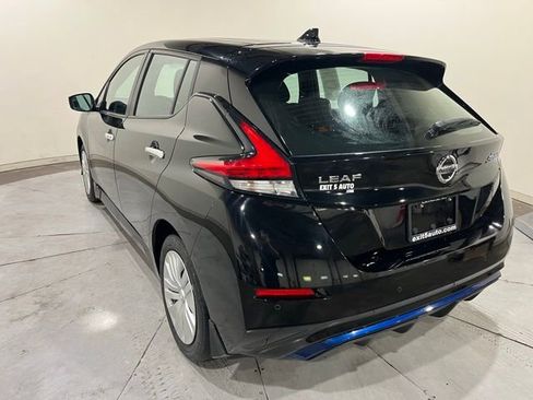 Used 2022 Nissan Leaf S image 39