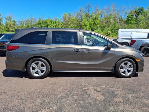 Used 2019 Honda Odyssey EX image 12
