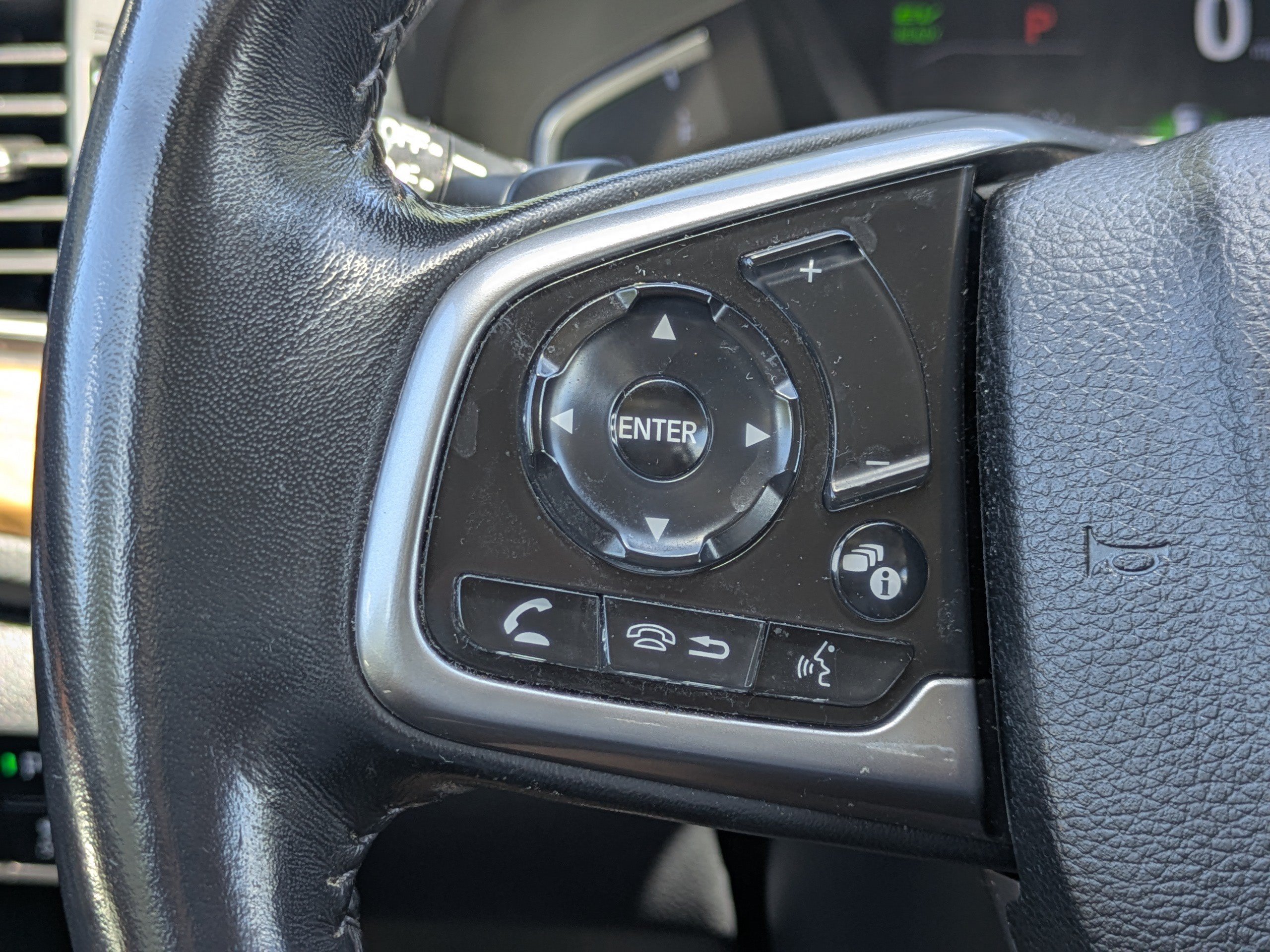 Used 2022 Honda CR-V Touring image 21