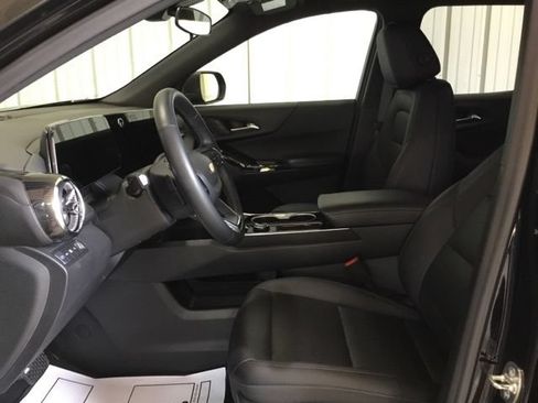 Used 2026 Chevrolet Equinox LT w/ Convenience Package II AWD/4WD image 18