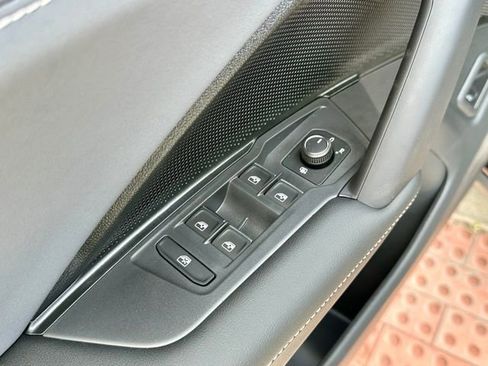 New 2026 Volkswagen Tiguan SE FWD image 11