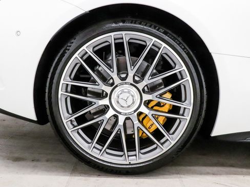 Used 2022 Mercedes-Benz SL 63 AMG 4MATIC image 15