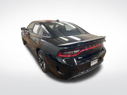 Used 2023 Dodge Charger Scat Pack w/ Navigation & Travel Group RWD image 2