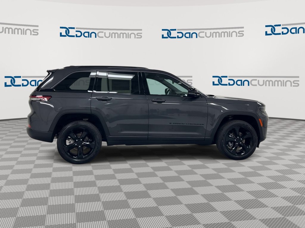 New 2026 Jeep Grand Cherokee Limited w/ Limited Altitude Package AWD/4WD image 9