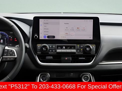 Certified 2025 Toyota Grand Highlander AWD image 36