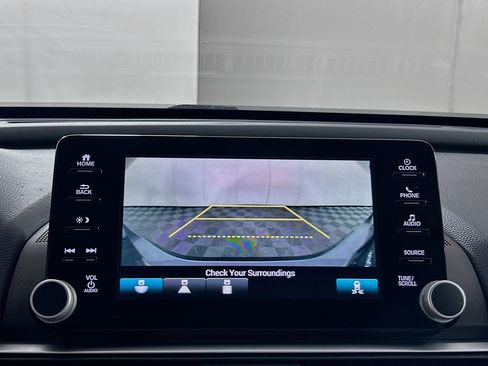 Used 2019 Honda Accord EX image 22