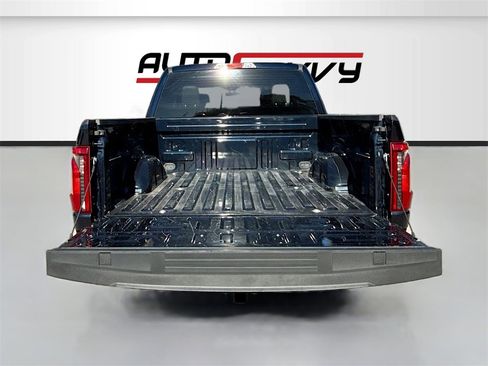 Used 2024 Ford F150 XL image 24