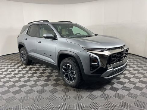 New 2026 Chevrolet Equinox ACTIV w/ Convenience Package III FWD image 6