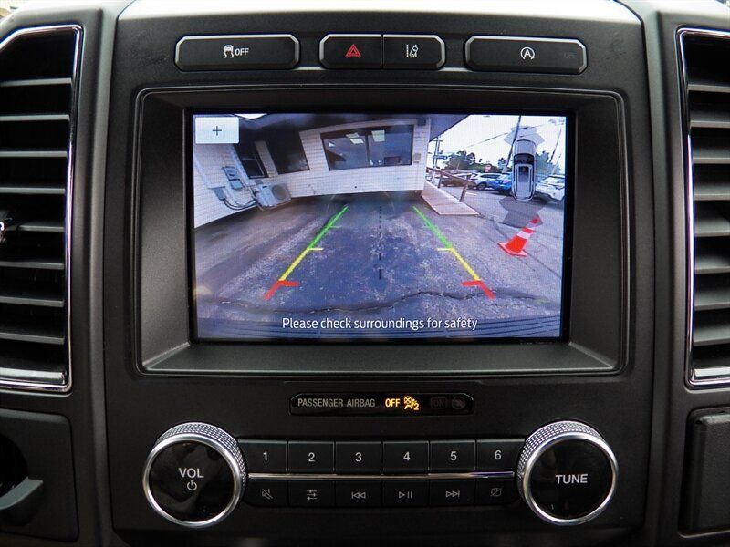 Used 2020 Ford Expedition Limited RWD image 24