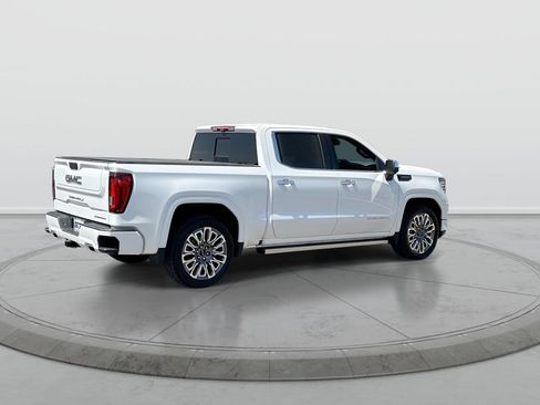 Used 2024 GMC Sierra 1500 Denali Ultimate AWD/4WD image 8