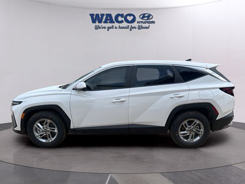 Used 2026 Hyundai Tucson SE FWD image 4