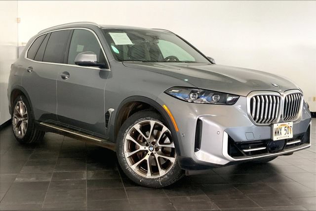 Used 2024 BMW X5 xDrive40i AWD/4WD image 2
