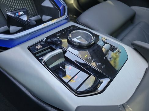 Used 2025 BMW X3 xDrive30i image 33