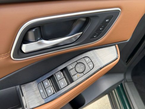 New 2026 Nissan Rogue Platinum AWD/4WD image 18