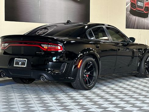 Used 2021 Dodge Charger SRT Hellcat image 4