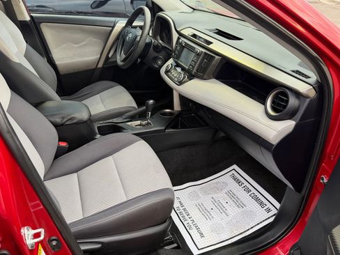 Used 2019 MAZDA CX-5 Touring image 5