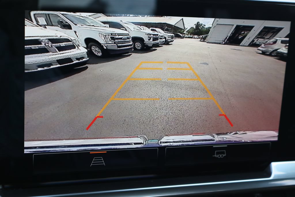 Used 2023 GMC Sierra 1500 Elevation AWD/4WD image 17