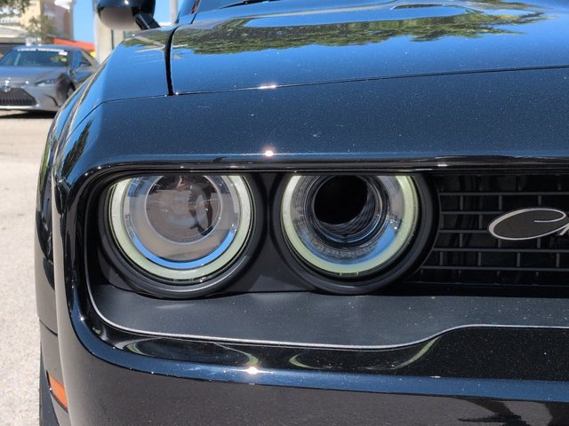 Used 2021 Dodge Challenger R/T Scat Pack RWD image 11