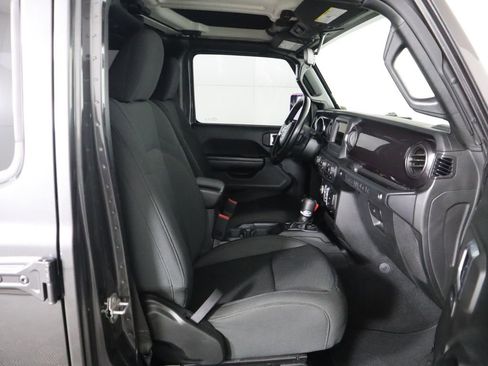 Used 2021 Jeep Wrangler Unlimited Sport image 20