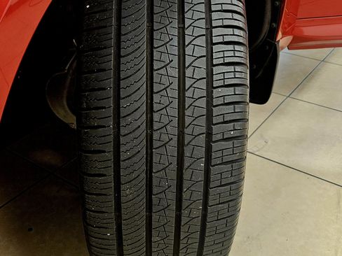 Used 2024 Volvo XC60 T8 Ultimate w/ Climate Package image 48