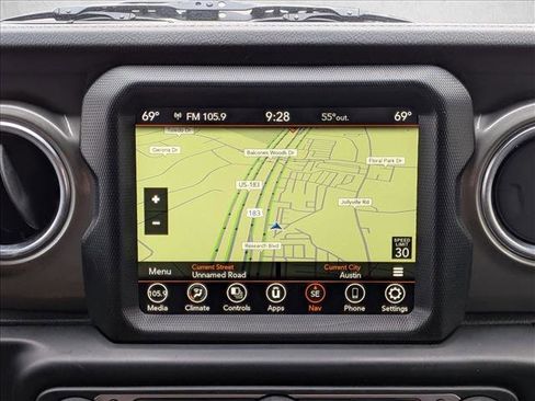 Used 2023 Jeep Gladiator Overland image 13