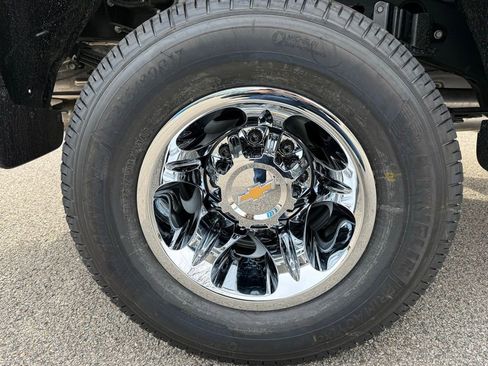 New 2026 Chevrolet Silverado 3500 LT AWD/4WD image 38