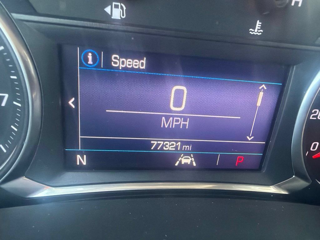 Used 2020 GMC Terrain SLE FWD image 2