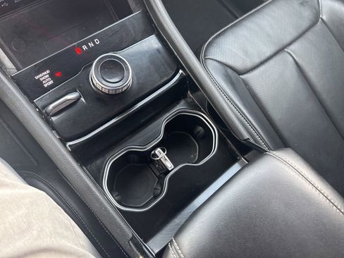 Certified 2023 Jeep Grand Cherokee L Limited w/ Luxury Tech Group II image 24