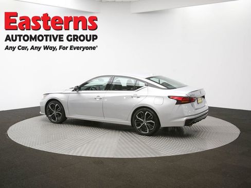 Used 2024 Nissan Altima 2.5 SR image 61