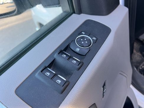 Used 2019 Ford F350 XLT w/ XLT Value Package image 21