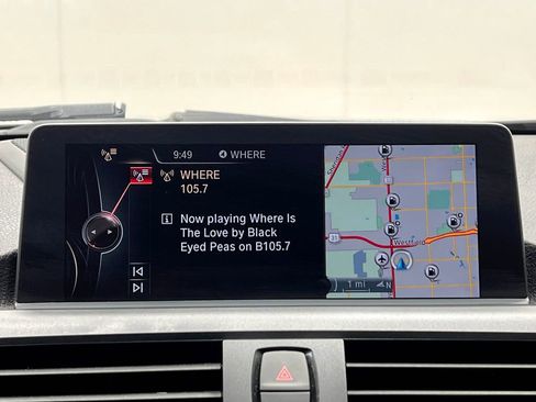 Used 2016 BMW M235i Convertible RWD image 22