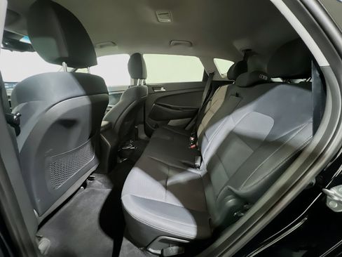 Used 2020 Hyundai Tucson Value FWD image 16